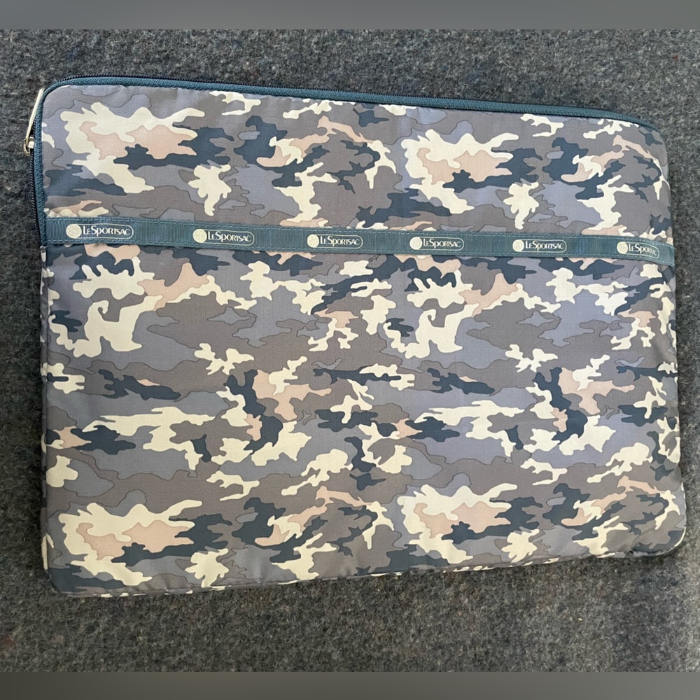 LeSportsac Camo Print Laptop Soft Case